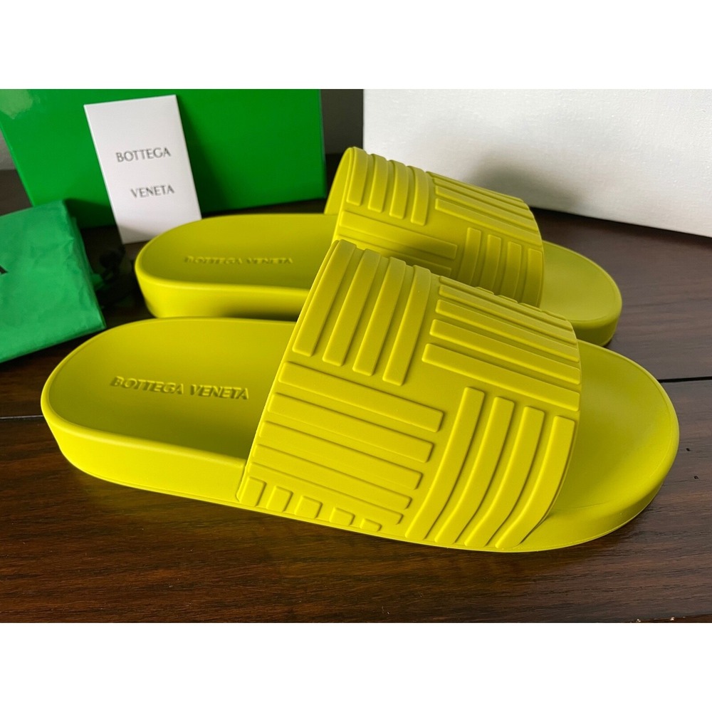 BOTTEGA VENETA 690105 Men's 'Slider' Pool Slide Sandals Lemon Yellow Rubber 42 - Picture 4 of 8